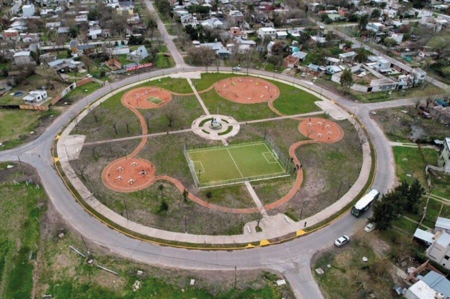 Plaza pública — vista aérea